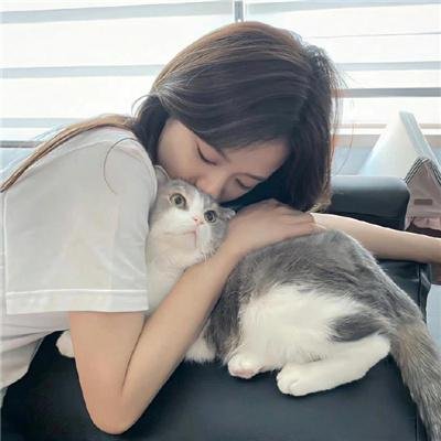 燃烧的月亮